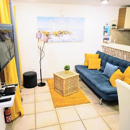 As Lucana Apartment - Ground Floor Vis Zewnętrze zdjęcie