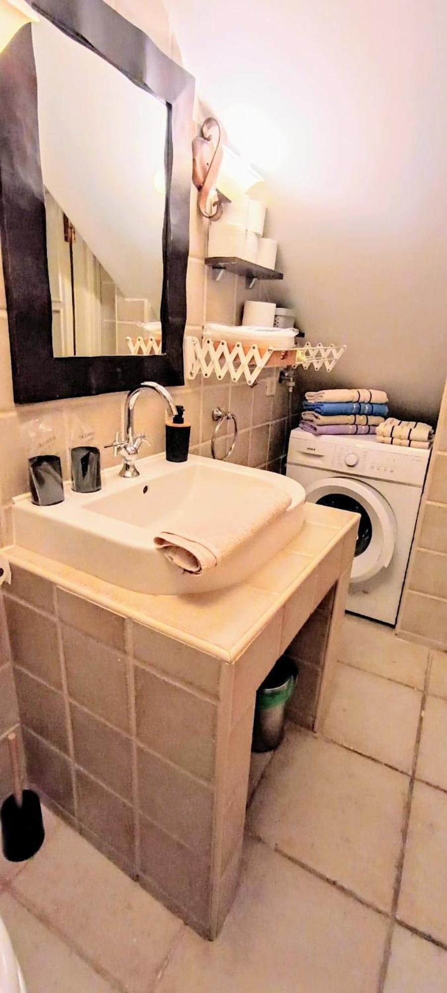 As Lucana Apartment - Ground Floor Vis Zewnętrze zdjęcie